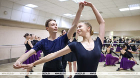 Lukashenko sends anniversary greetings to Belarusian State University of Culture and Arts