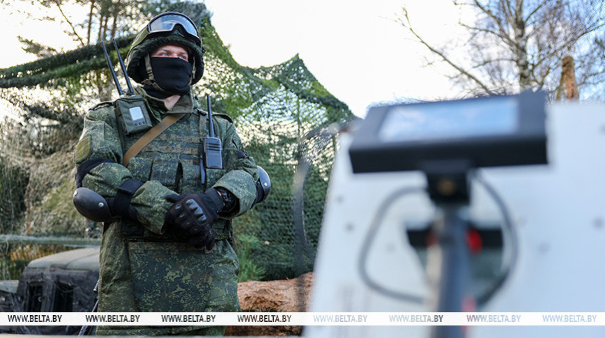 Lukashenko: Strong army has always been the guarantee of Belarus’ peaceful future