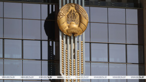 Lukashenko assigns general ranks
