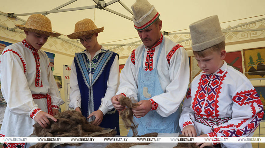 Town of Crafts showcases Belarusian heritage on Written Language Day