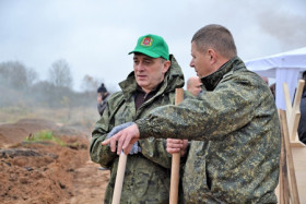 Да належнага выніку – агульнымі намаганнямі: суботнік у Шумілінскім раёне